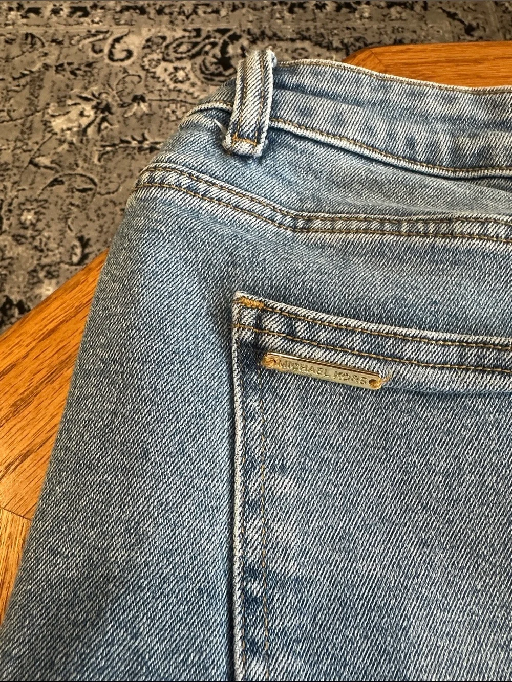 *MICHAEL KORS* Light Blue Denim Jeans w/ Front Split Leg Size 12